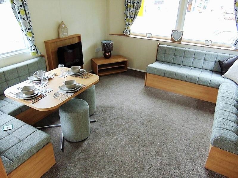 Willerby Decking Incl Sea Front Location Park Used Mistral Inc Site Fees Until Jan 2026